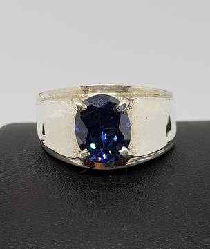 Sterling silver ring with synthetic sapphire