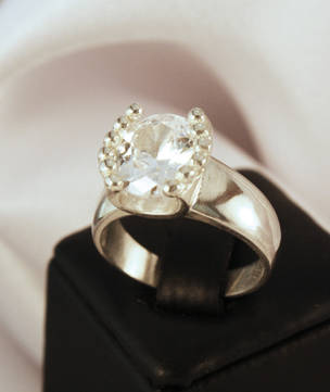 Sterling silver cubic zirconia ring